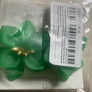 Green Flower Hair Clips